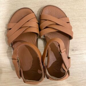 Zara  STRAPPY LEATHER kid Sandals